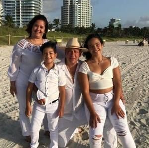 Meet your Posher, Luis